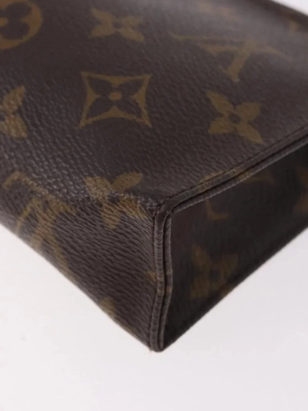 LOUIS VUITTON Monogram Poche Toilette 15 Pouch M47546 LV Auth hk3907